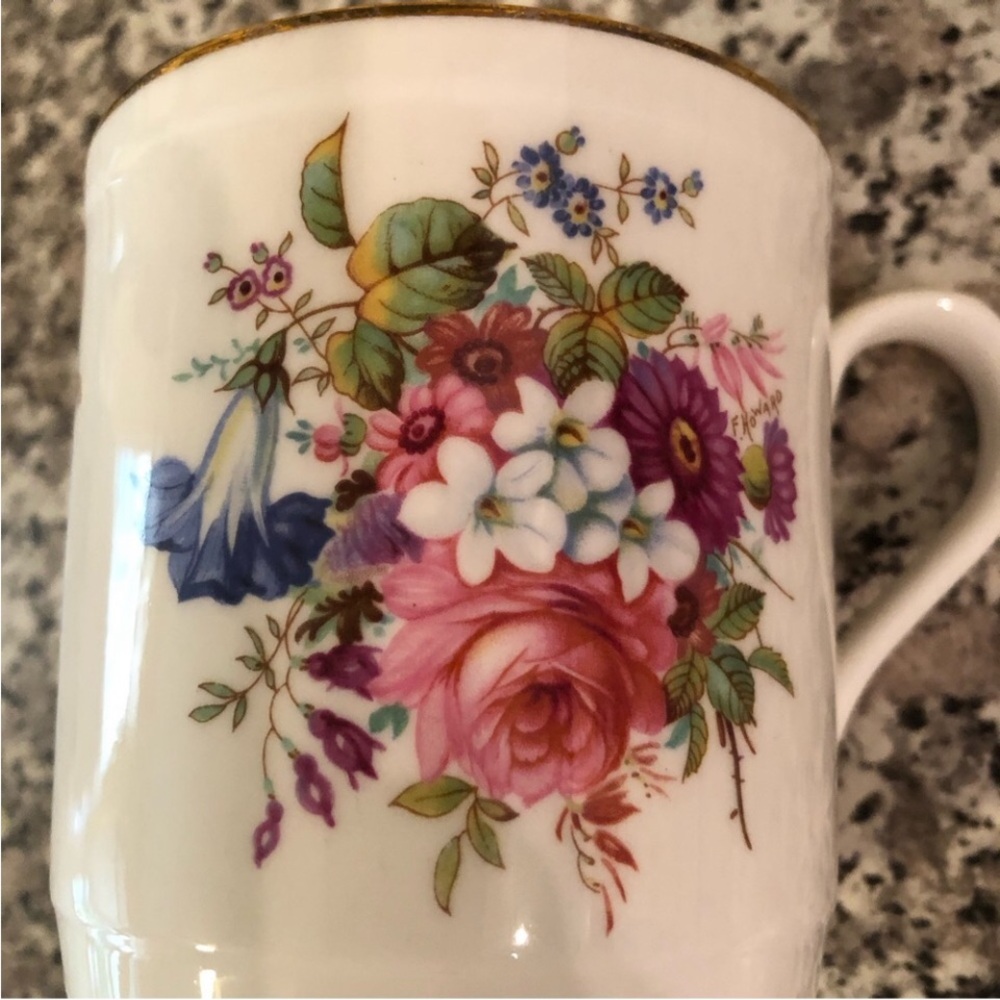 Hammersley mug bone china flowers white gold trimmed Howard Sprays Smooth 1980s - Picture 2 of 10